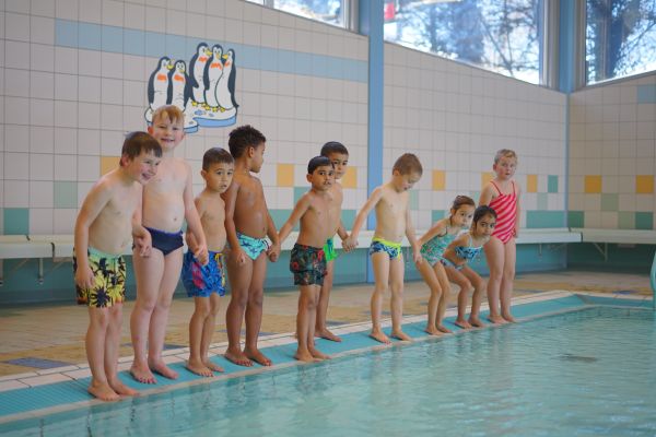 Zwemles-1---alleen-voor-website.JPG