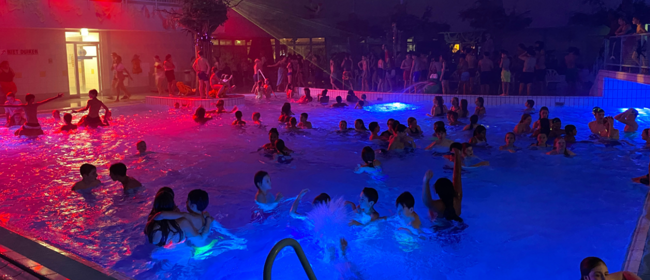 Sportbedrijf-lelystad-zwembad-de-koploper-discozwemmen-flevoland