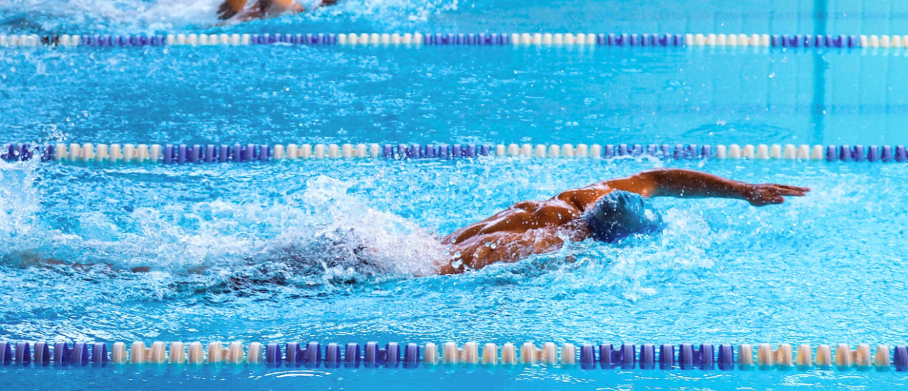Zwembad-de-koploper-sportbedrijf-lelystad-flevoland-zwemmen-banenzwemmen-baantje-trekken-1