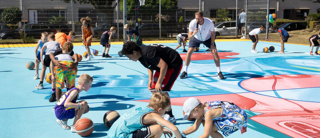 De Leader Course stelt de cursisten in staat om 3x3 basketbalactiviteiten te organiseren ©FotostudioWierd