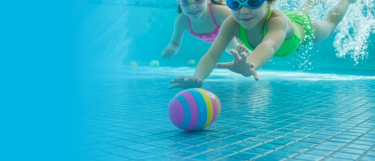 Zwembad-tweede-paasdag-uitje-kinderen-flevoland-paasei-zoeken-speurtocht-3