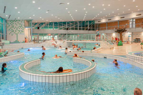 Zwembad-de-koploper-recreatiebad-recreatief-zwemmen