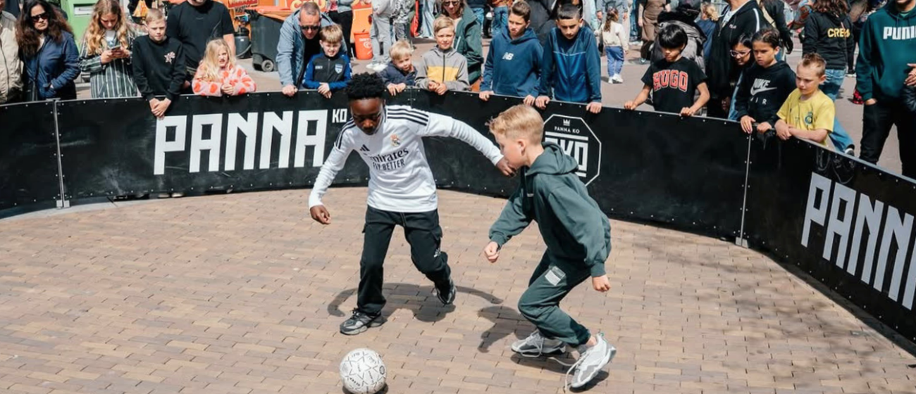 Sportbedrijf-lelystad-panna-kooi-voetbal-activiteit