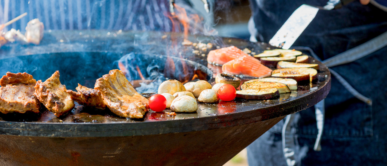 sportbe-5503-familyswimbbq.jpg