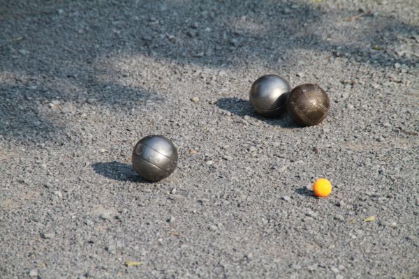Jeu de Boules 2.jpg